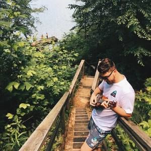 Meet your Posher, James